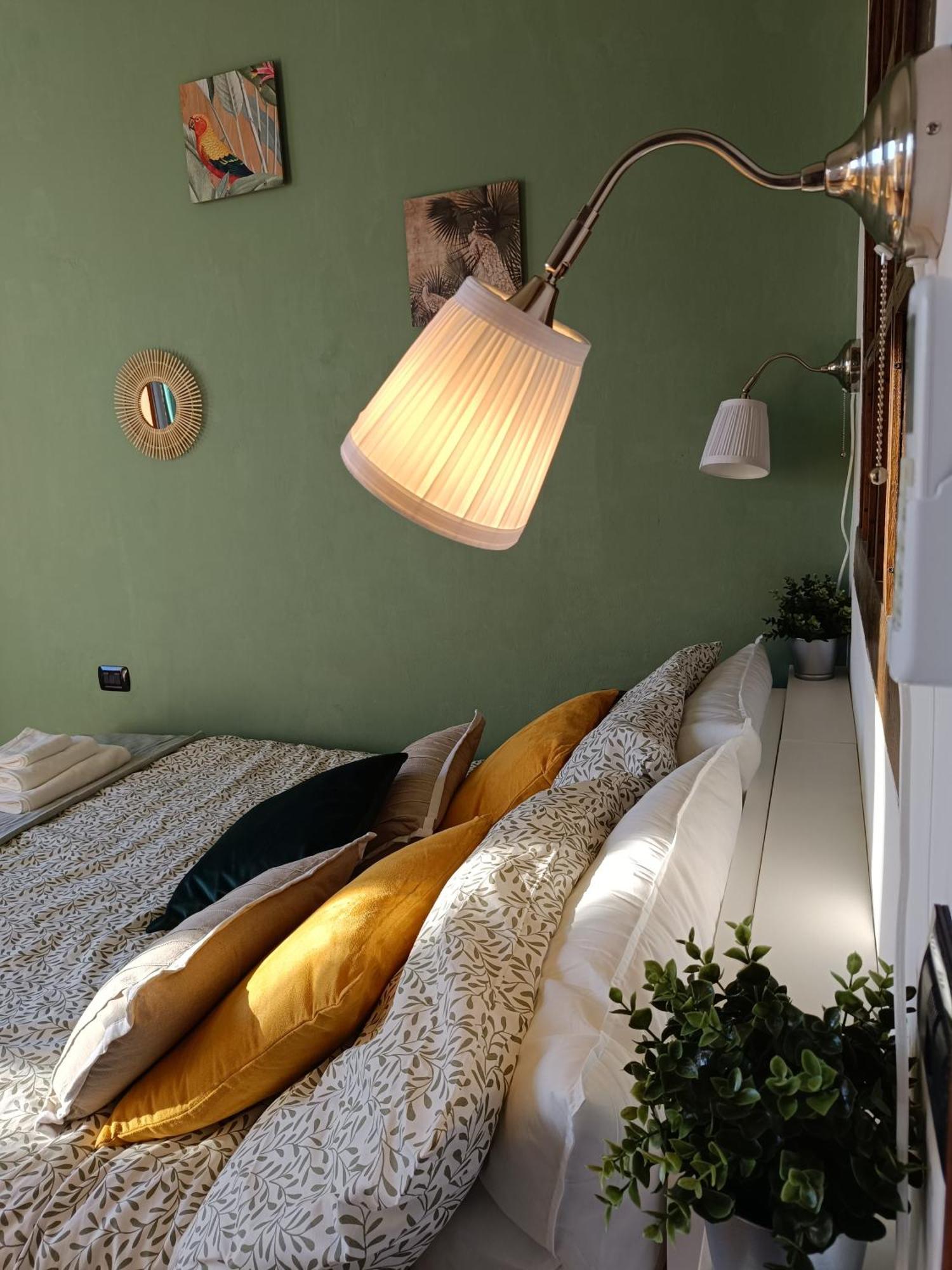 Florence Castle Apartment 2 Bedrooms, 2 Bathrooms Екстер'єр фото