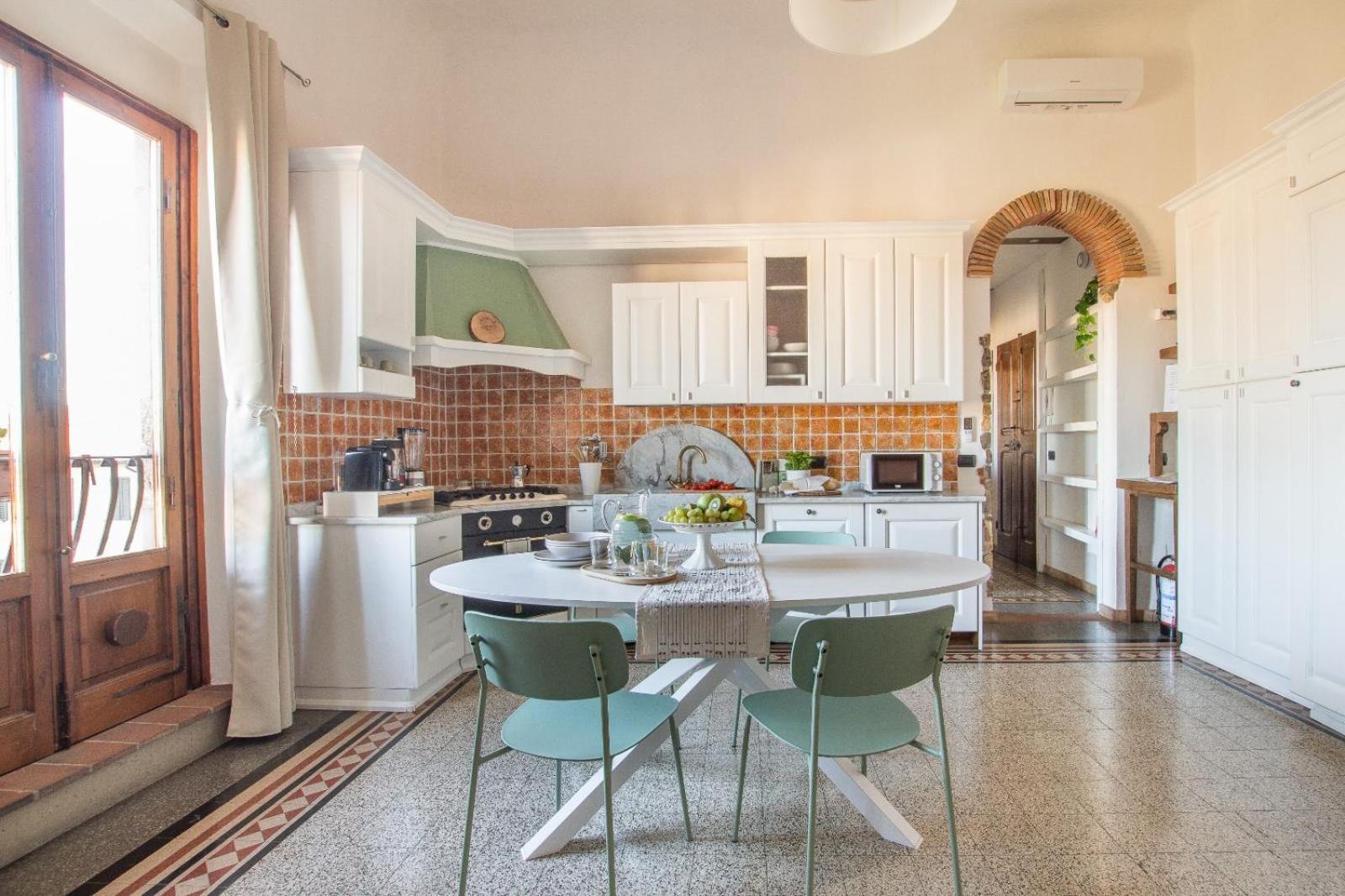Florence Castle Apartment 2 Bedrooms, 2 Bathrooms Екстер'єр фото